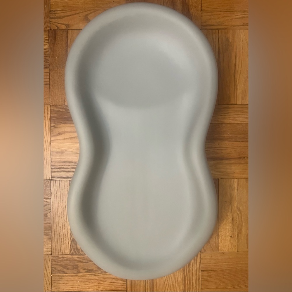 Grey Keekaroo Peanut® Changer- with strap